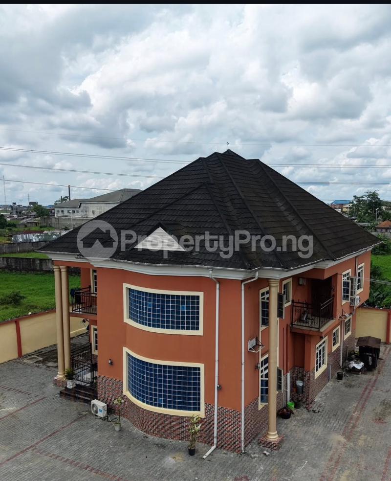 5 bedroom House for sale Rumuehinwo Estate Rupkpokwu Port Harcourt Rivers