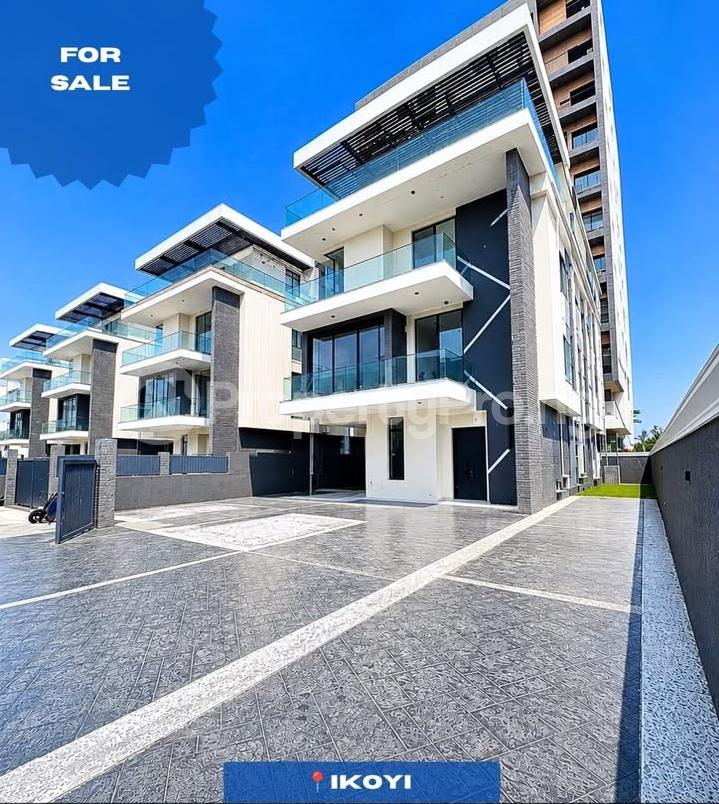 6 bedroom House for sale Ikoyi Lagos