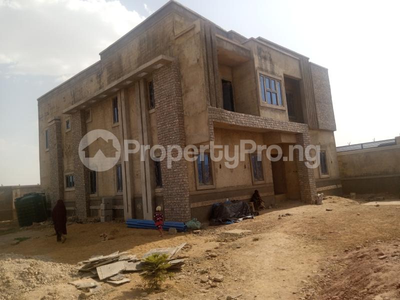 6 bedroom House for sale Kaduna North Kaduna