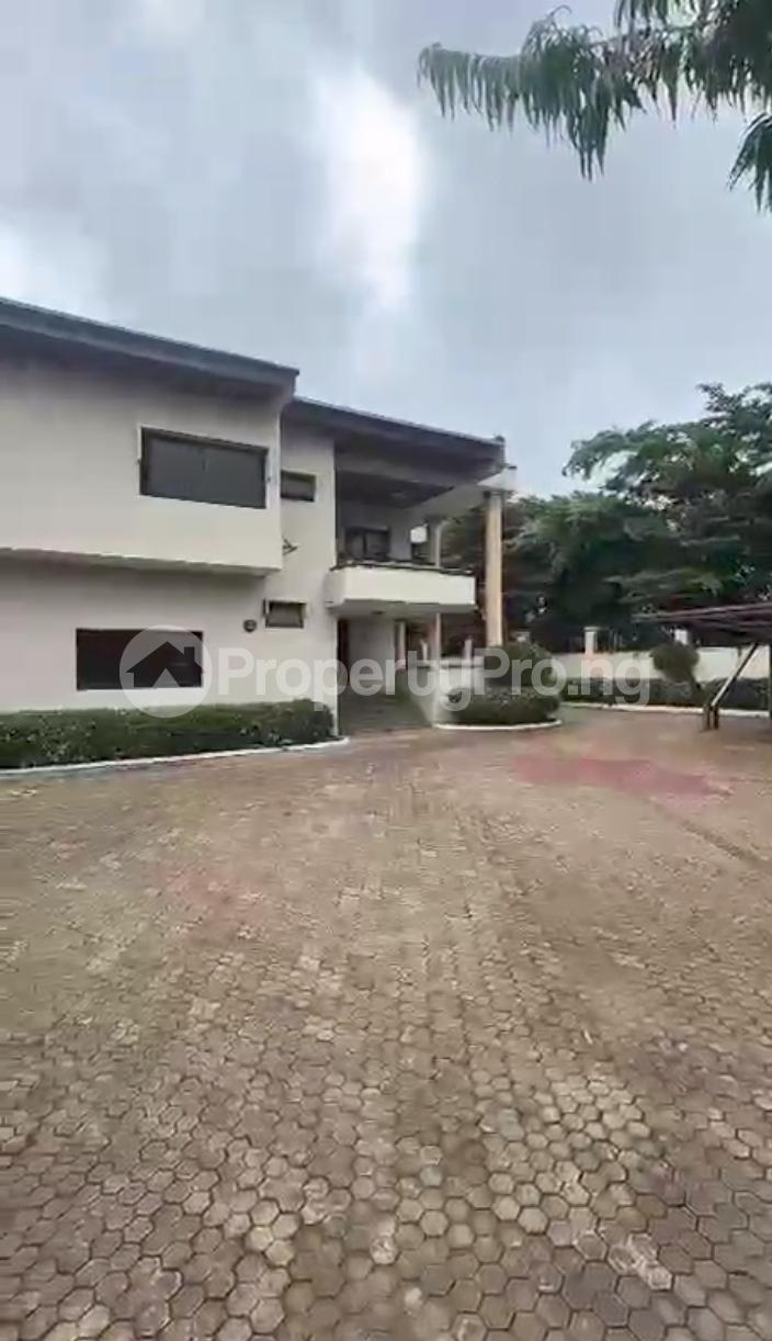 6 bedroom House for sale Maitama Abuja
