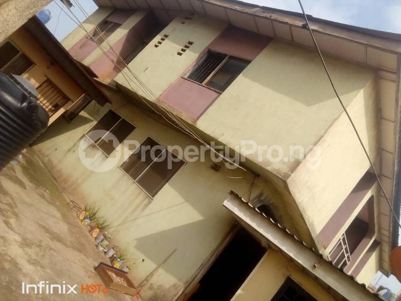 6 bedroom House for rent Ipaja Lagos
