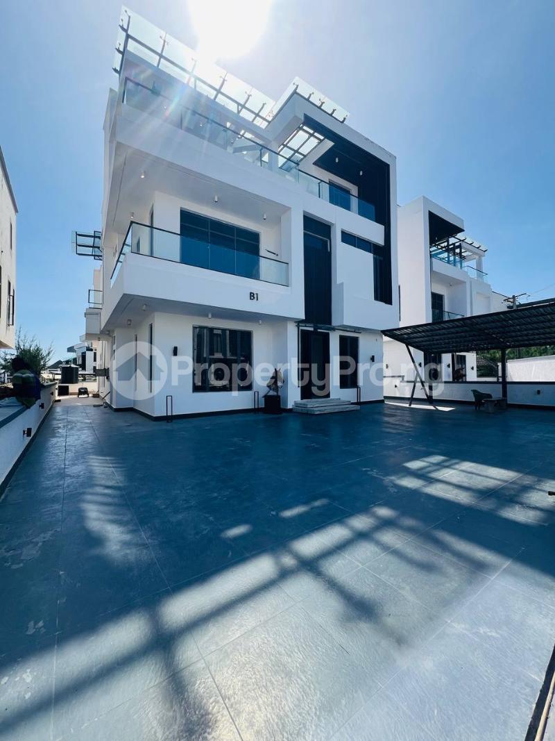 6 bedroom House for sale Ikota Lekki Lagos