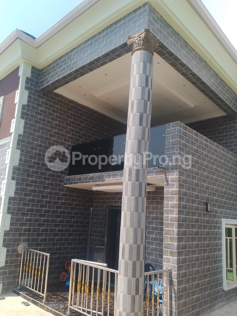 6 bedroom House for sale Oworonshoki Ogudu Ogudu Lagos