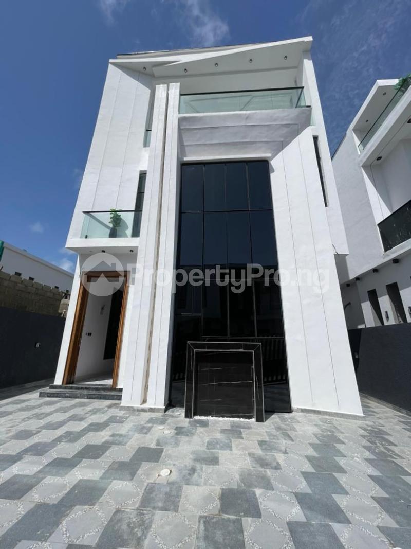 6 bedroom House for sale Chevron Lekki Lagos