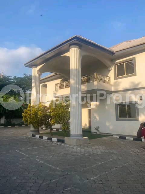 6 bedroom House for rent Katampe Main Abuja