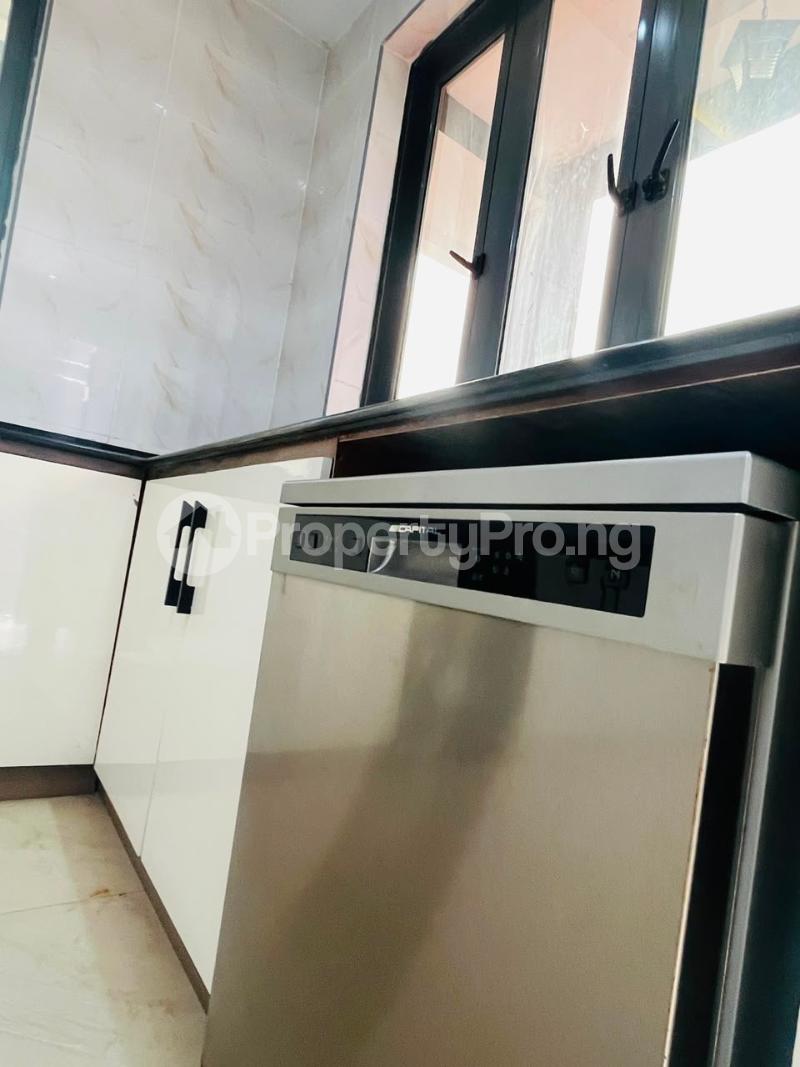 6 bedroom House for sale Ajah Lagos