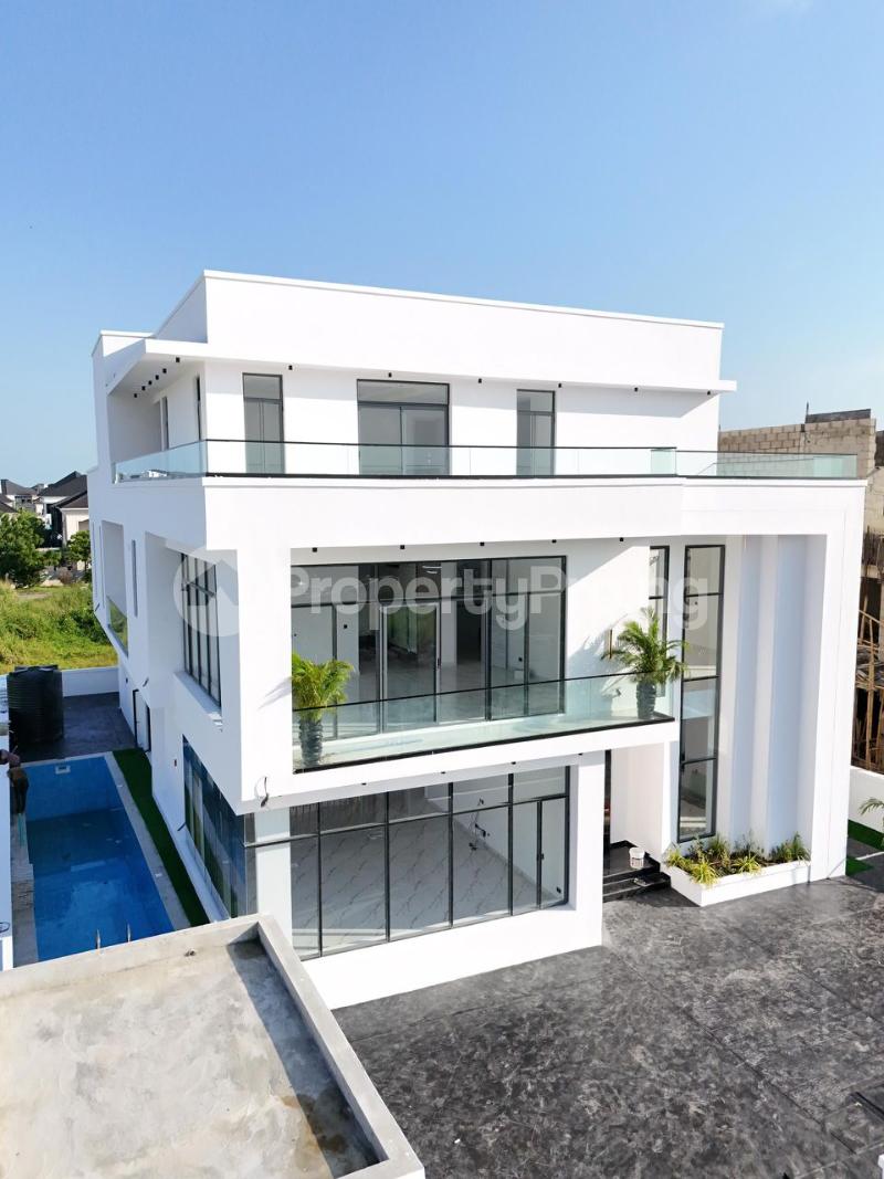 6 bedroom House for sale Royal Gardens Ajah Lagos