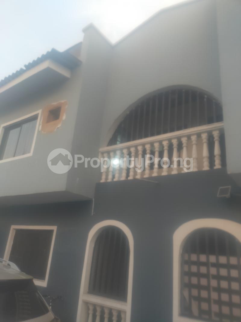 6 bedroom House for sale Soluyi Gbagada Lagos