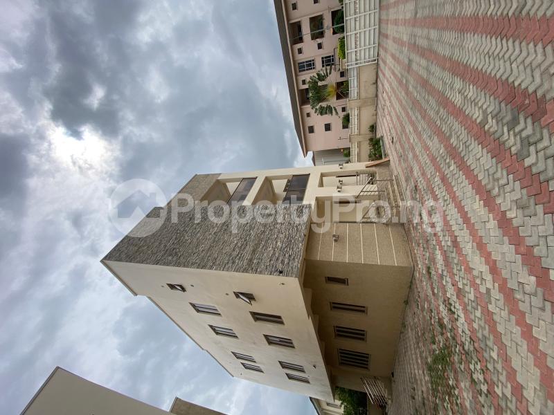 6 bedroom House for rent Guzape Abuja
