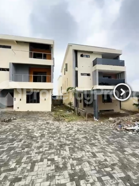 6 bedroom House for sale Life Camp Abuja