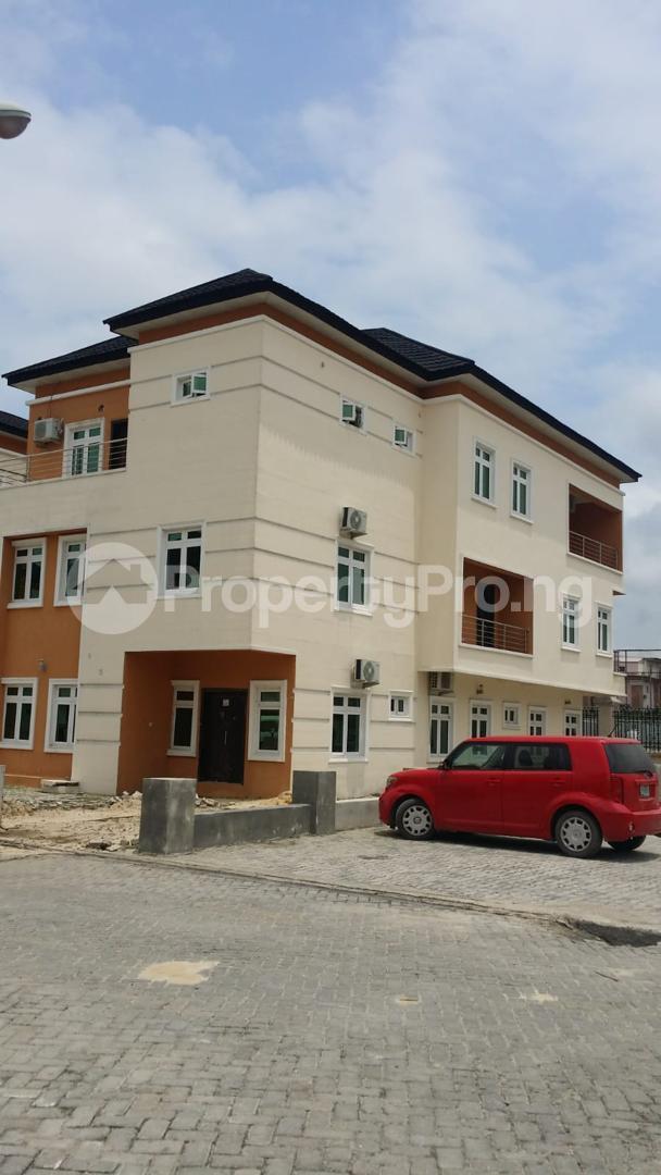 6 bedroom House for sale chevron Lekki Lagos