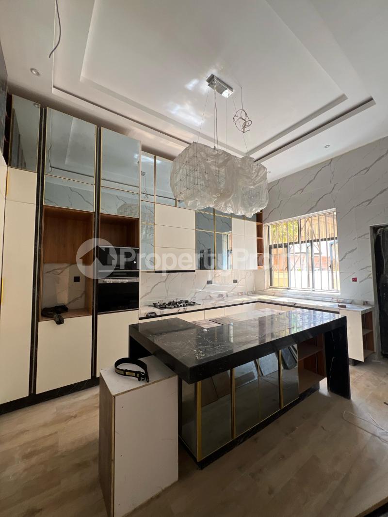 8 bedroom House for sale Lekki Phase 1 Lekki Lagos