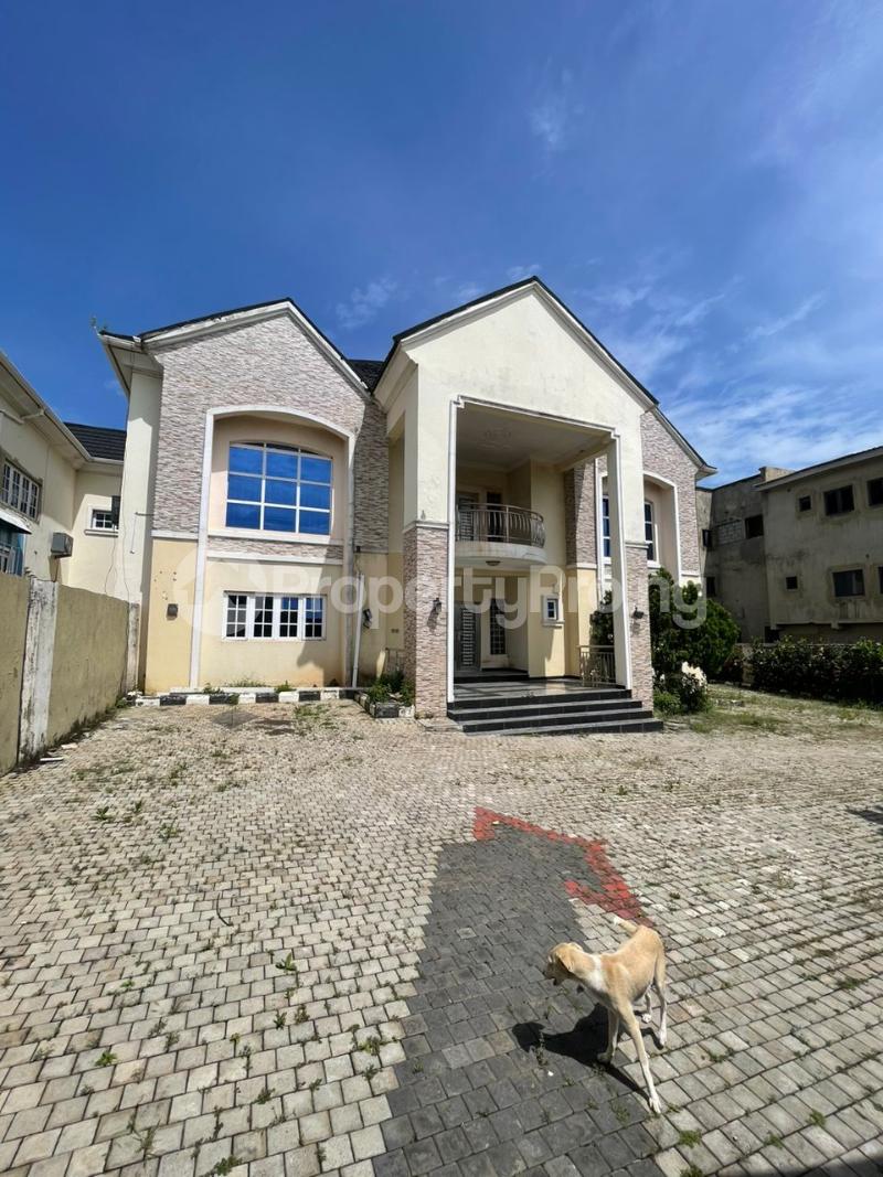 6 bedroom House for rent Guzape Abuja