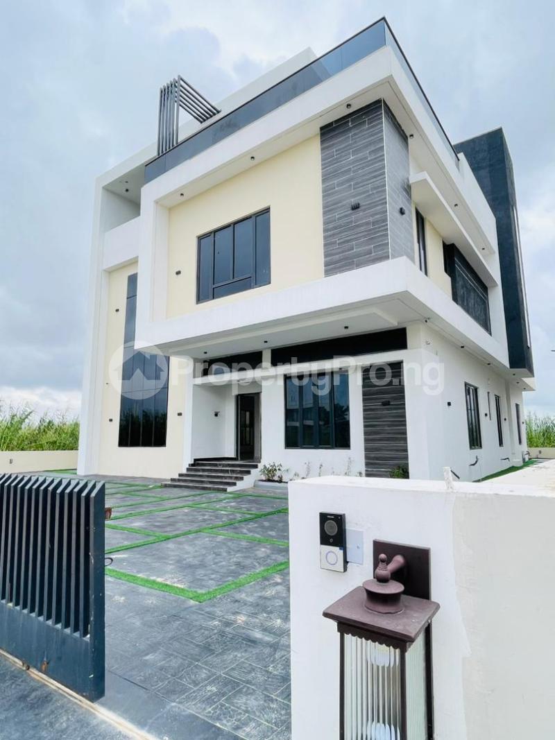 6 bedroom House for sale Northern Forshore Chevron Lekki Lagos