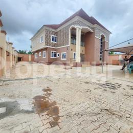6 bedroom House for sale Idi Ahun Area Elebu Off Akala Express Way, Oluyole Extension Ibadan Oyo - 10