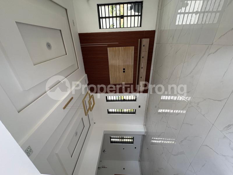 6 bedroom House for sale Royal Gardens Estate Off Lekki-Epe Expressway Ajah Lagos
