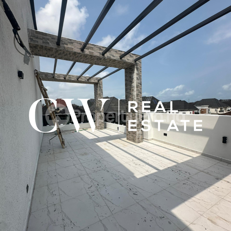 6 bedroom House for sale Lekki Lagos