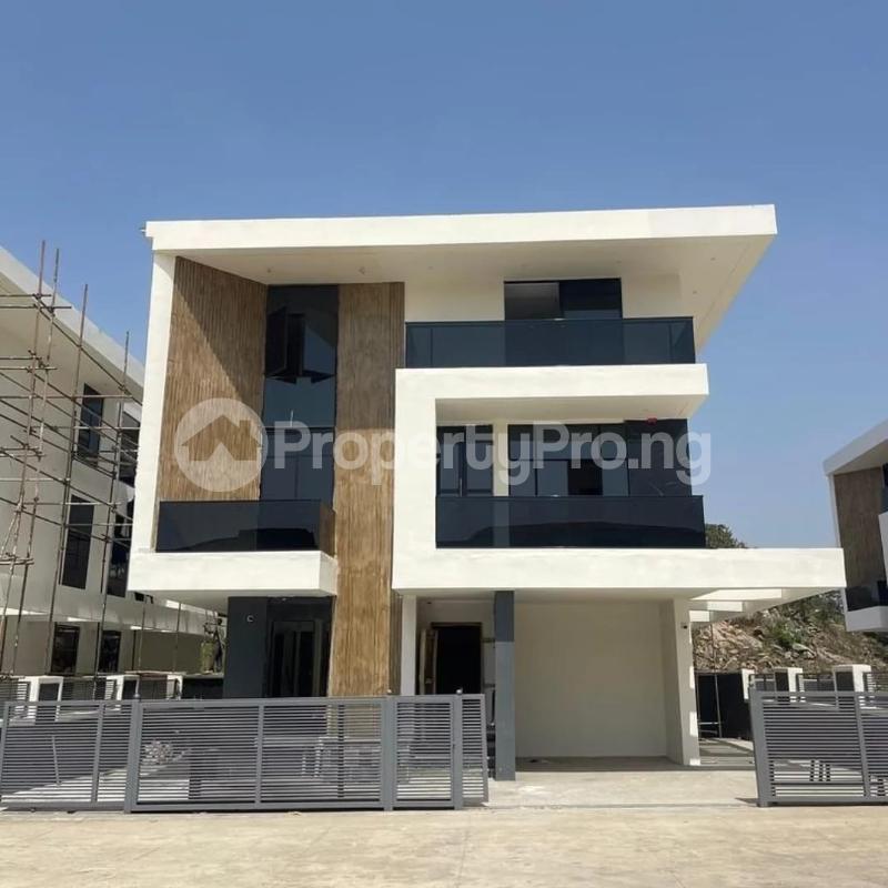 6 bedroom House for sale Guzape Abuja