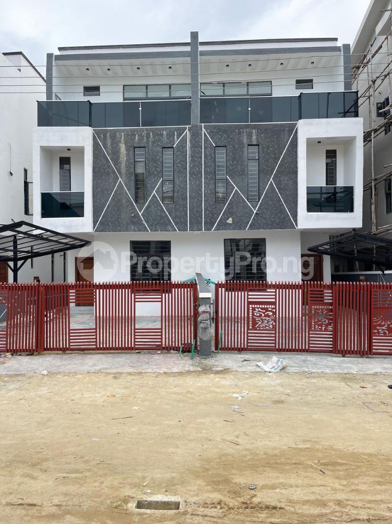 6 bedroom House for sale chevron Lekki Lagos