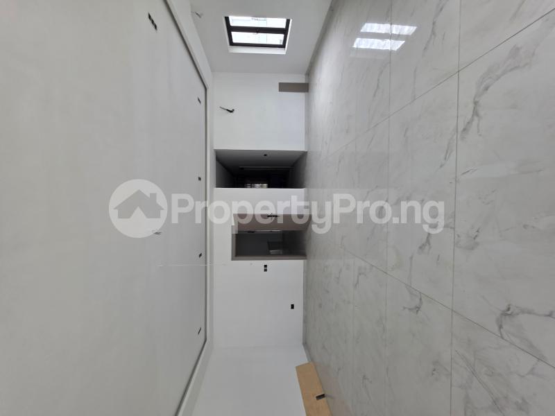 6 bedroom House for sale Hampton Bay Estate Ikate Lekki Lagos
