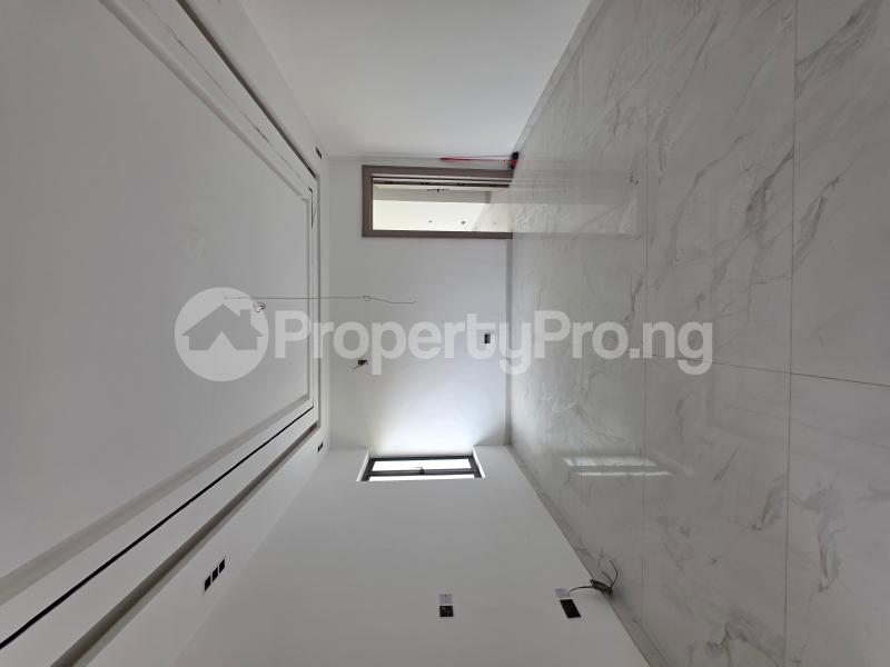 6 bedroom House for sale Hampton Bay Estate Ikate Lekki Lagos