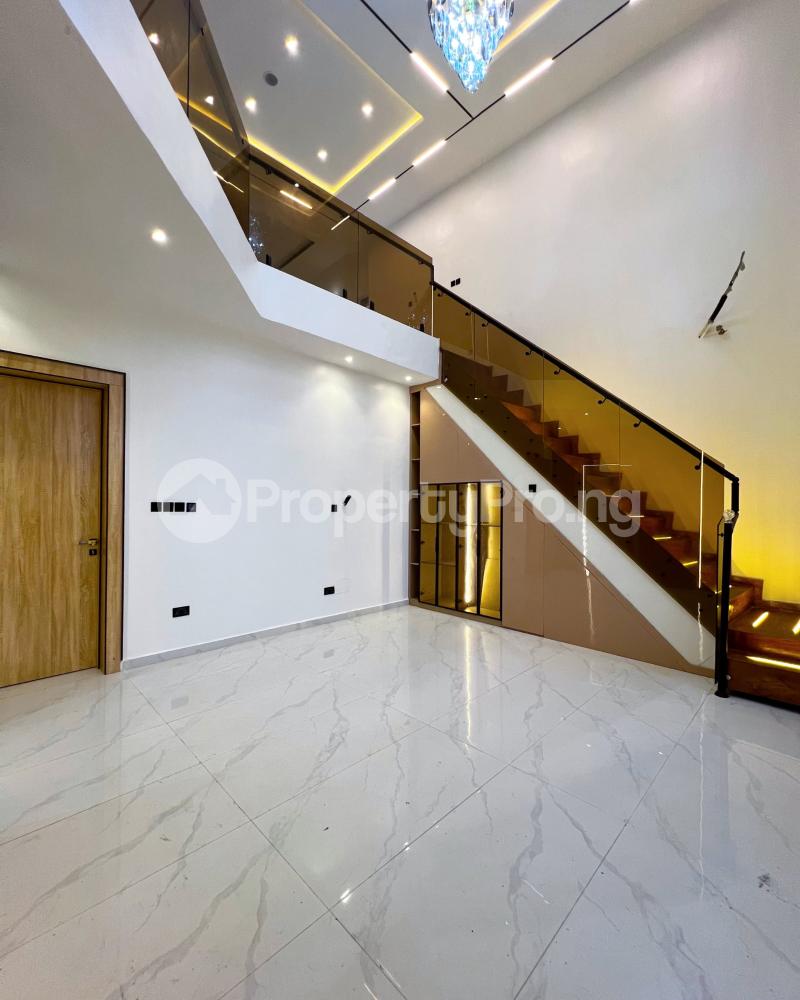 6 bedroom House for sale Chevron Drive chevron Lekki Lagos