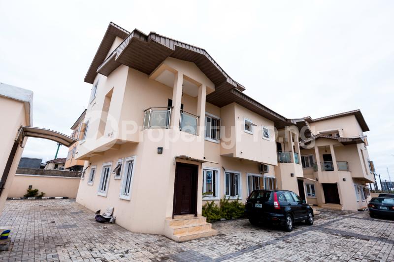 6 bedroom House for sale Off Freedom Way Ikate Lekki Lagos
