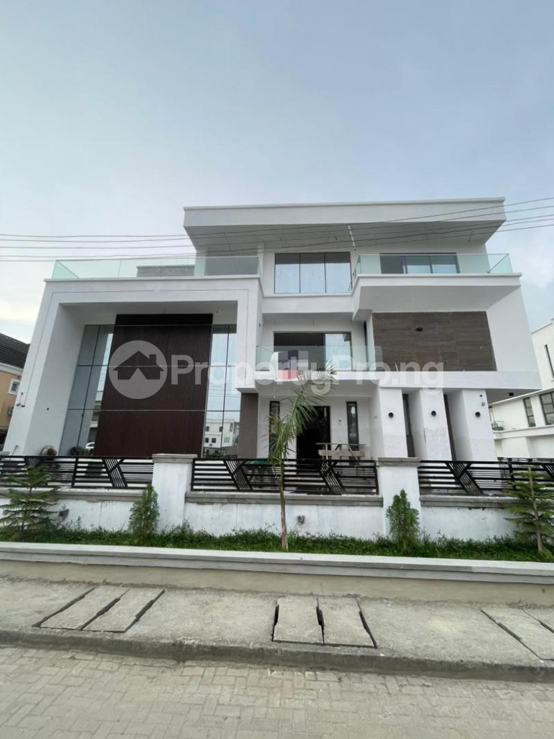 6 bedroom House for sale Osapa london Lekki Lagos