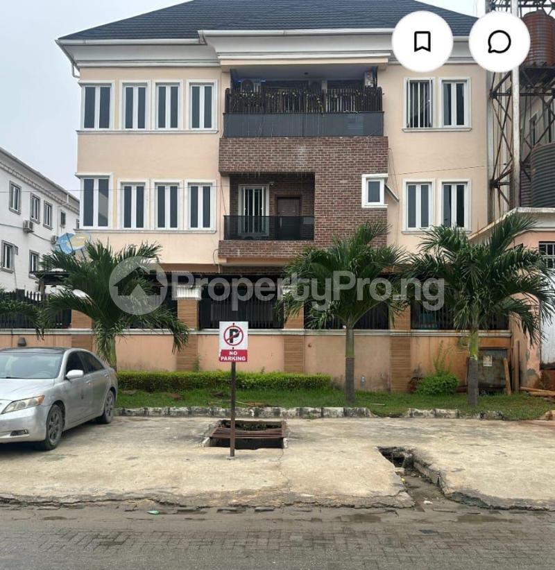 6 bedroom House for rent Ikate Lekki Lagos