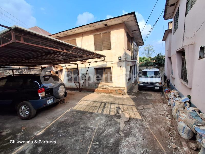 6 bedroom House for rent Enugu Enugu