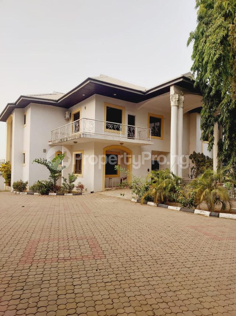6 bedroom Commercial Property for rent  Maitama Abuja