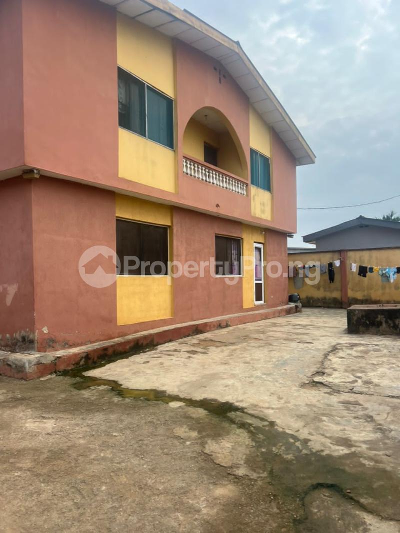 10 bedroom House for sale Adetola Road, Olaniyi New oko oba Abule Egba Lagos - 0