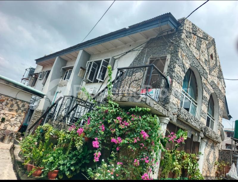 House for sale Gated Close Environment Opposite Omole Phase 1 Ikeja Omole phase 1 Ojodu Lagos