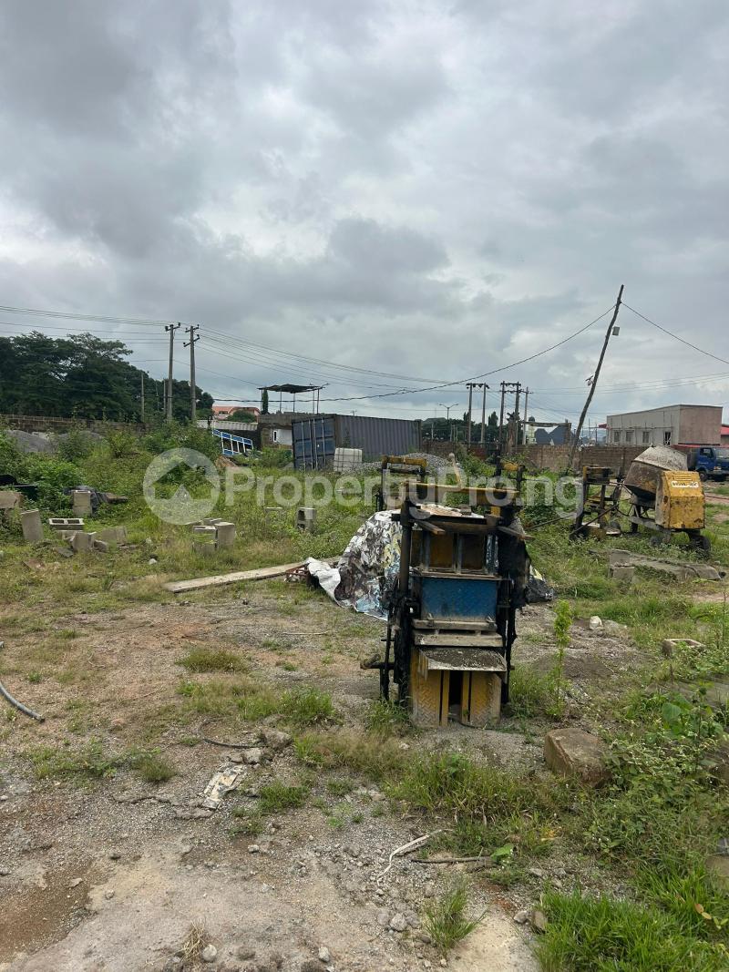 Land for sale Near Nim Office New Garage Ibadan Akala Express Ibadan Oyo