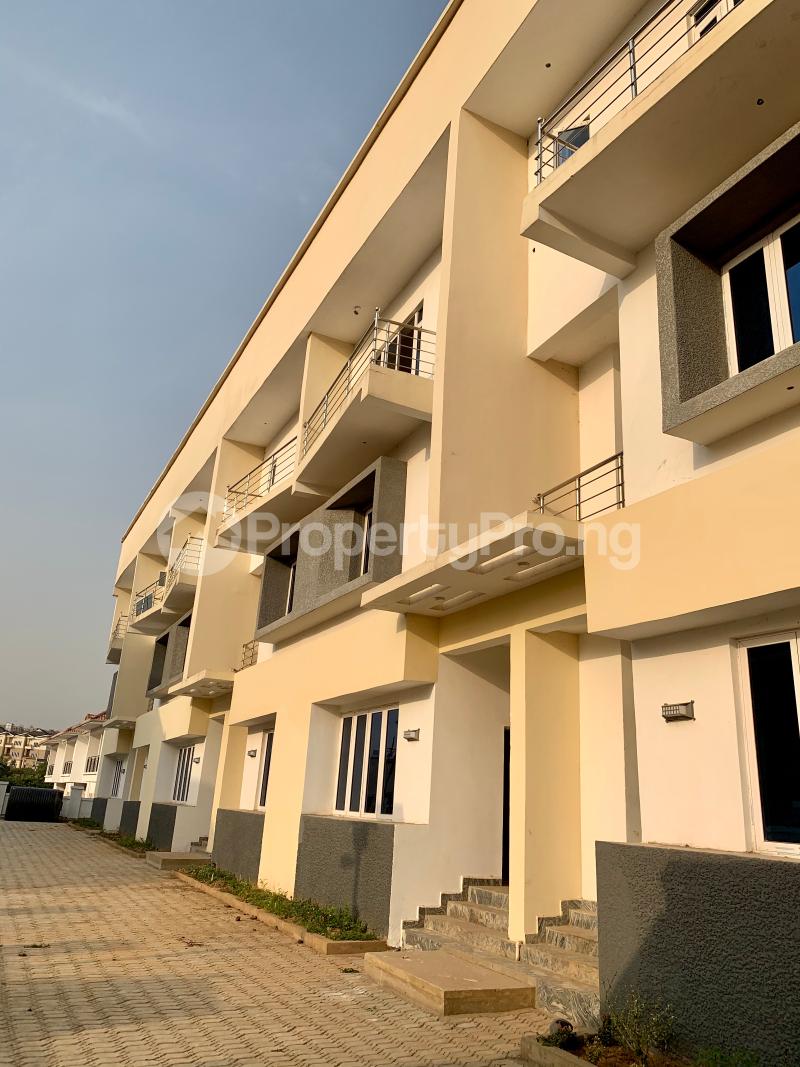 4 bedroom House for sale Guzape Abuja