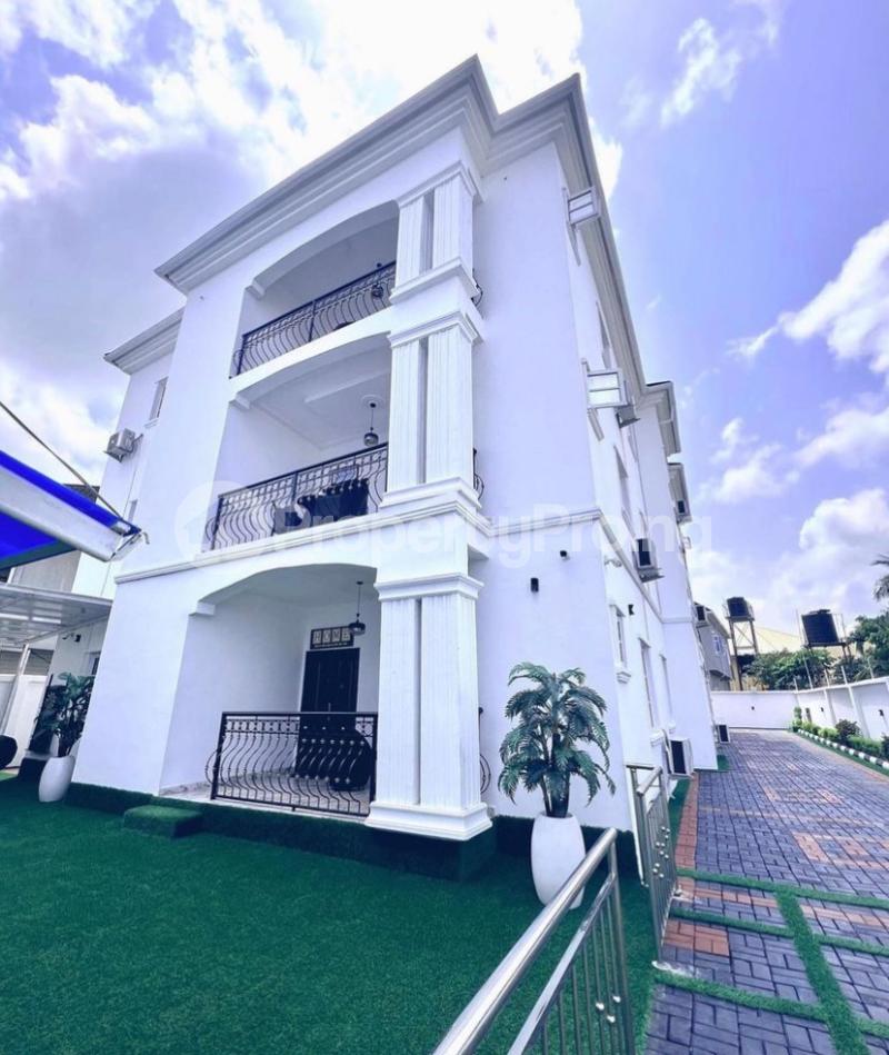 2 bedroom House for shortlet Sangotedo Ajah Lagos