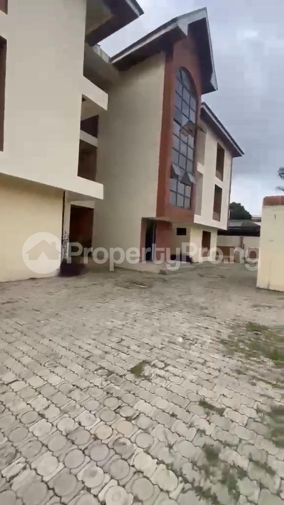 3 bedroom House for sale Main Maitama Abuja