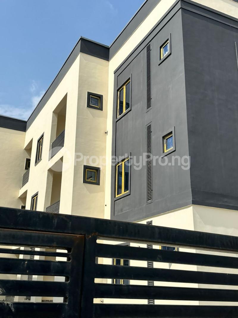 2 bedroom House for sale F01 Tarred Road Kubwa Abuja