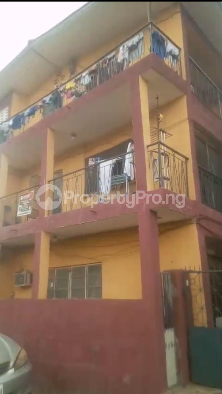 10 bedroom House for sale Iyana Oworo, Oworonshoki Gbagada Lagos