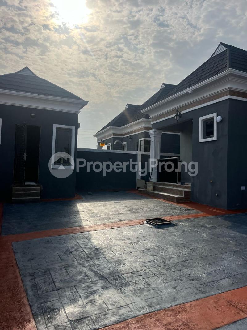 House for sale Alafaara, Ile Tuntun Idishin Ibadan Oyo - 9