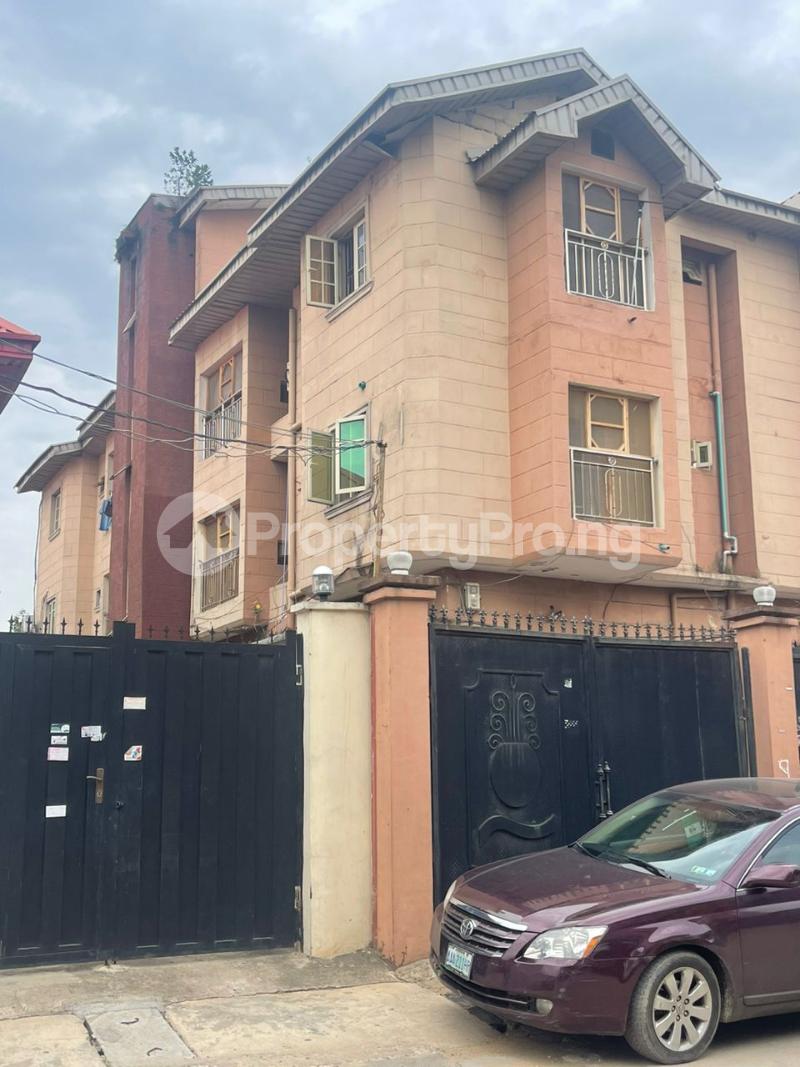 3 bedroom House for sale Sabo Yaba Lagos