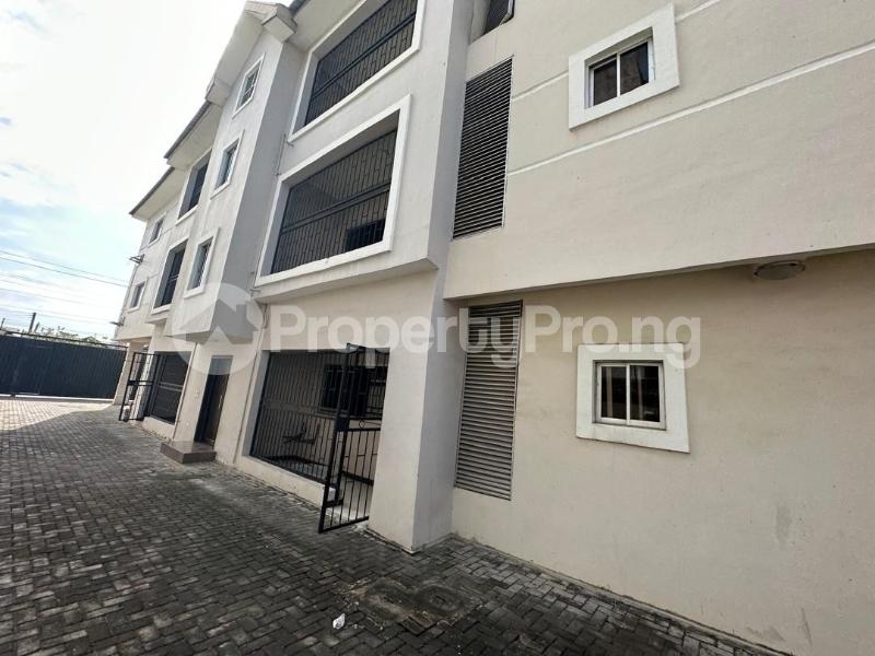 3 bedroom House for rent Ikota Lekki Lagos