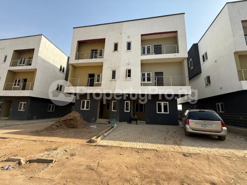 3 bedroom House for rent Jahi Abuja
