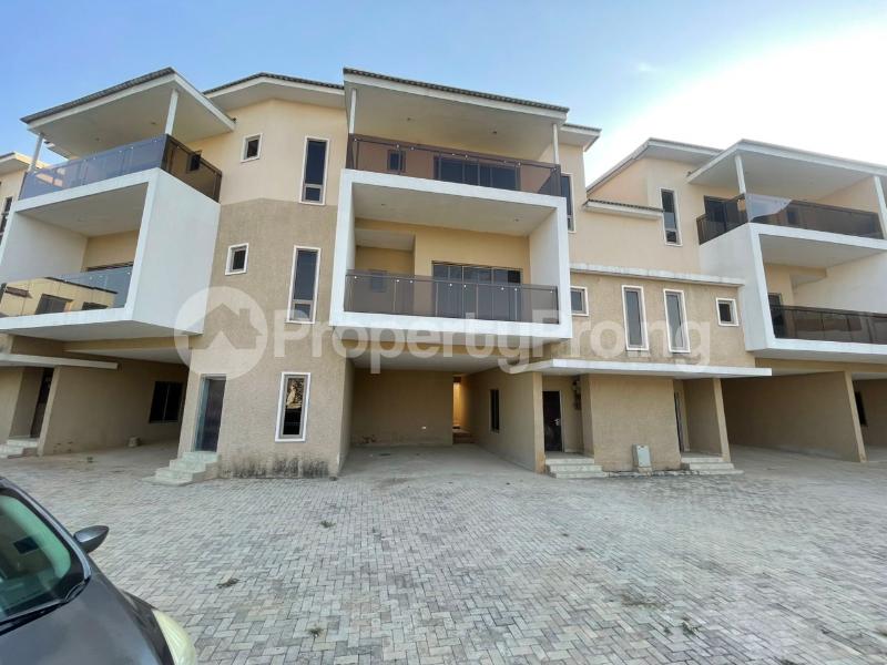 10 bedroom House for sale Guzape Guzape Abuja