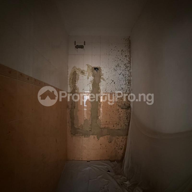 Commercial Property for rent Lekki Phase 1 Proper Lekki Phase 1 Lekki Lagos