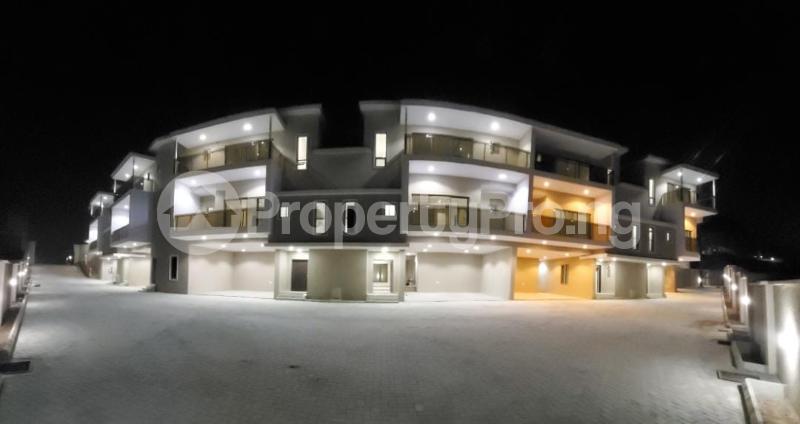 4 bedroom House for sale Guzape Abuja