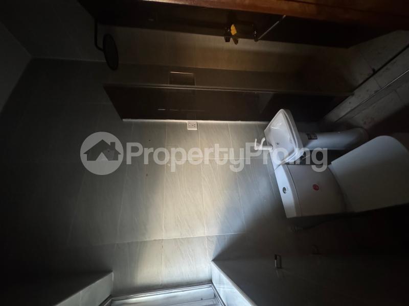 3 bedroom Flat / Apartment for rent Lekki Lagos