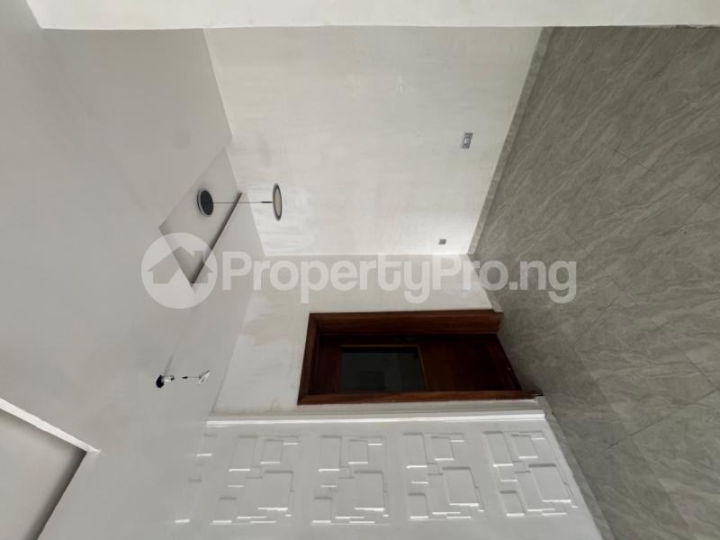 3 bedroom Flat / Apartment for rent Lekki Lagos