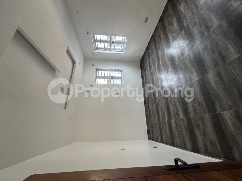 3 bedroom Flat / Apartment for rent Lekki Lagos