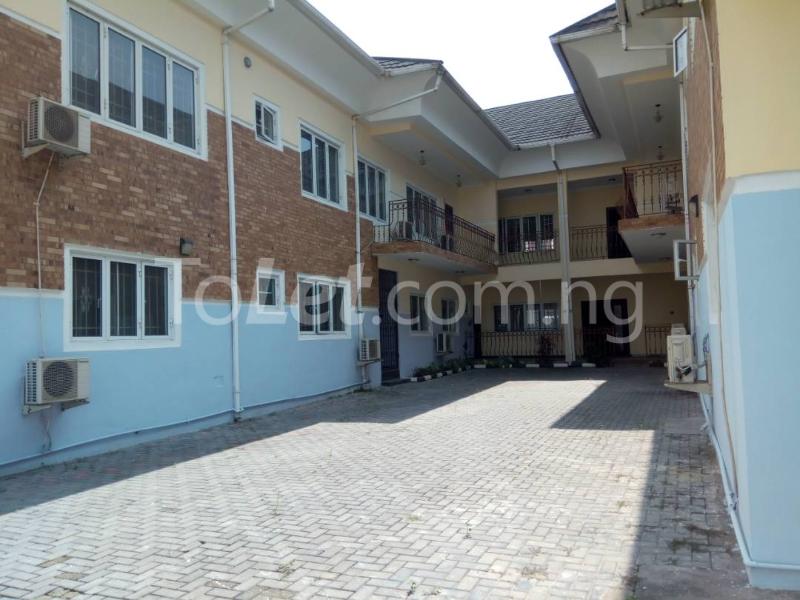 3 bedroom Commercial Property for rent   Lekki Phase 1 Lekki Lagos